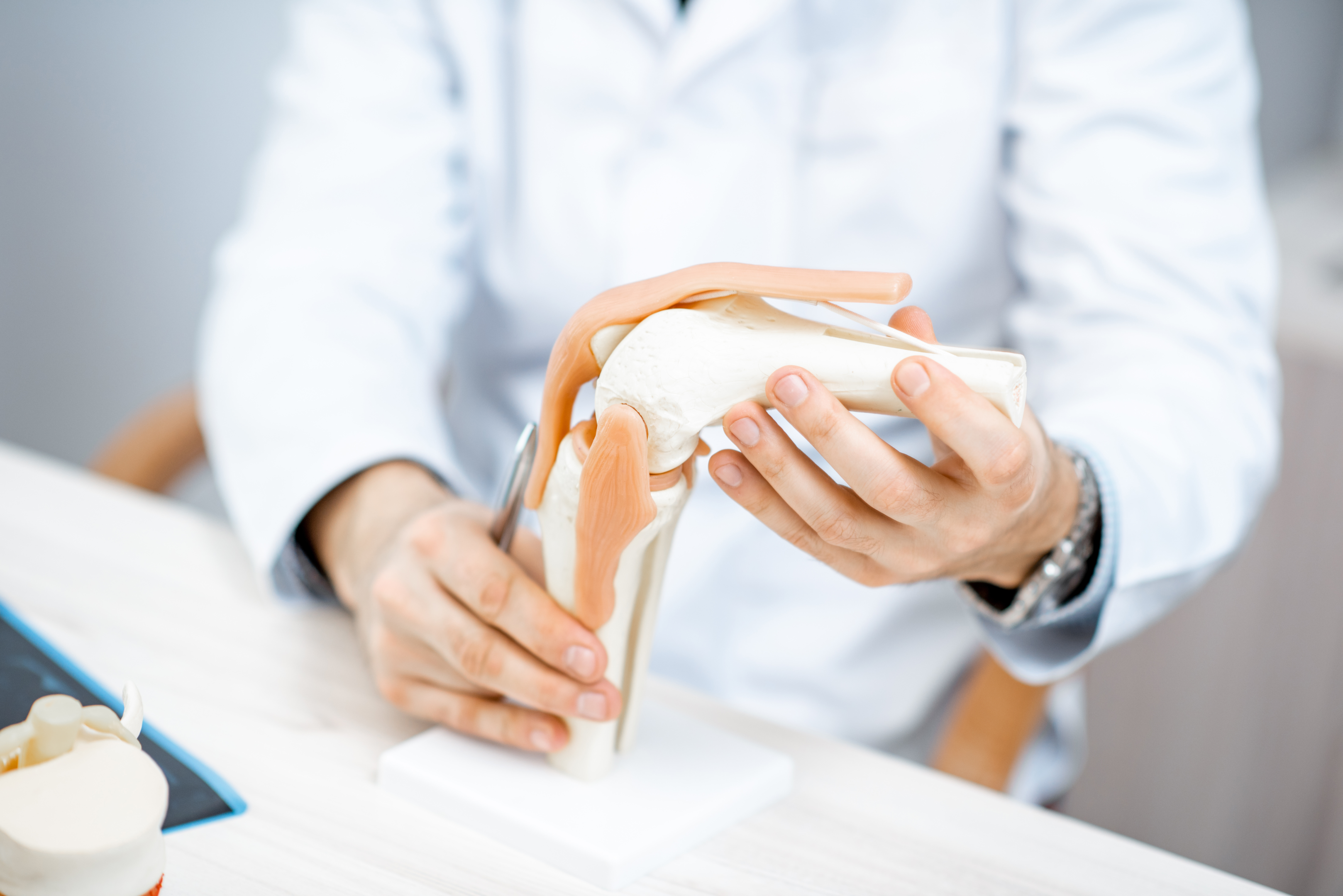 how to find the best orthopedic surgeon