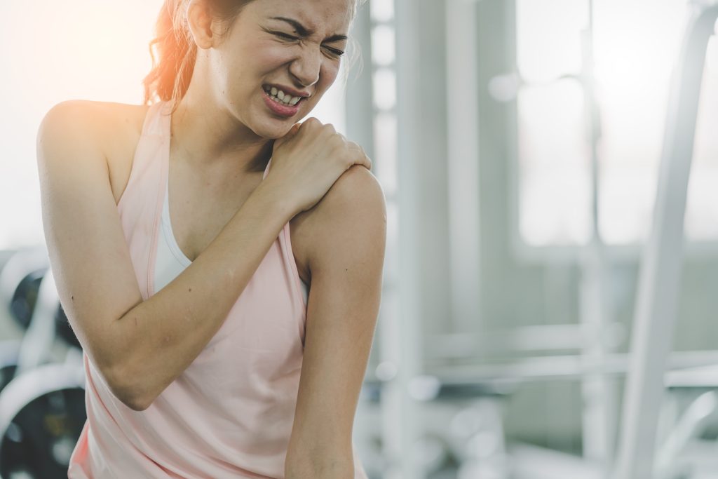 Shoulder Injuries: Understanding Rotator Cuff Injuries and Strains
